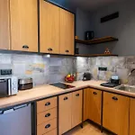 Kraka 公寓式酒店 4*