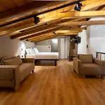 Kraka 公寓式酒店 4*