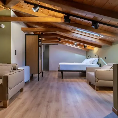 Kraka Aparthotel *